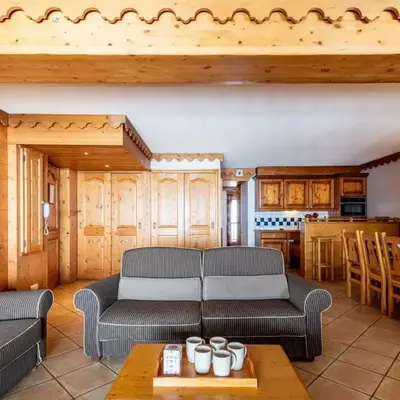 Apartment Ecrin des Neiges - Val Claret-3 by Interhome