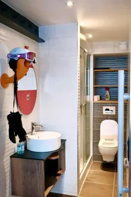 Salle de bains dans l'établissement Val Claret, Tignes Appt cosy 5-6pers Location dimanche dimanche en saison